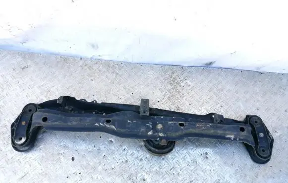 Seat Toledo I (1L) Front subframe