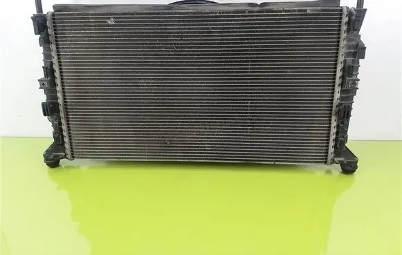 Volvo V50 Radiator set M5H8005TL