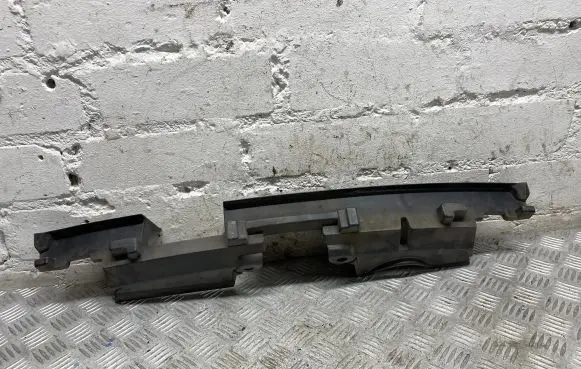 Radiator trim