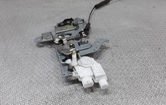 Mazda 5 Sliding door lock 