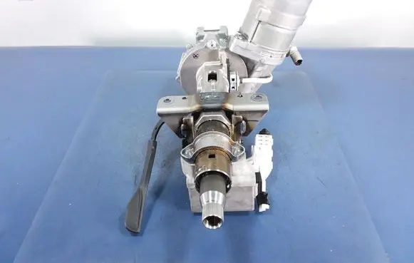 Toyota Corolla E10 Steering wheel axle 8965012G60