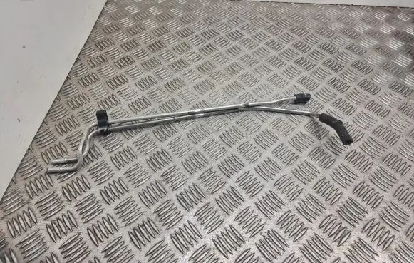 Volkswagen Touran I Fuel return line/hose 
