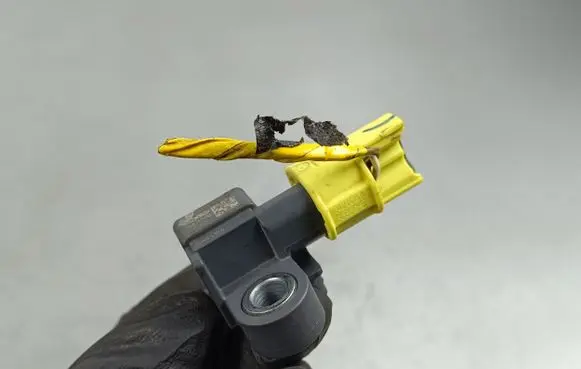 KIA Sorento IV Airbag deployment crash/impact sensor 95920L1000