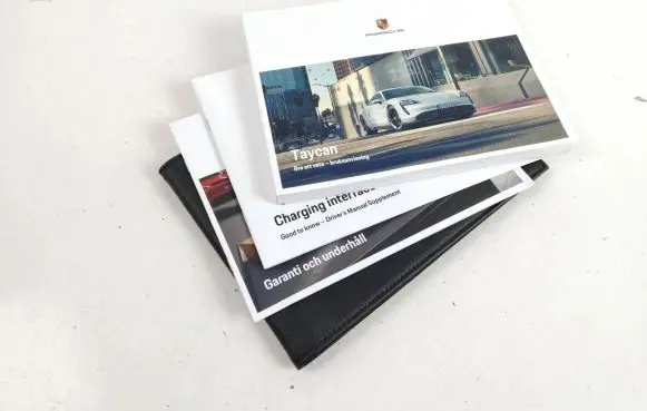 Porsche Taycan 9J1 User manual 