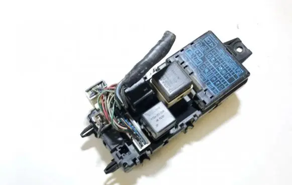 Mitsubishi Carisma Fuse box set mb953355
