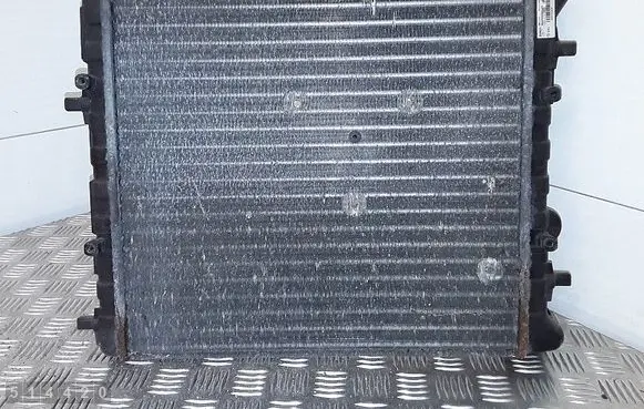 Volkswagen Polo V 6R Coolant radiator 6q0121201ha