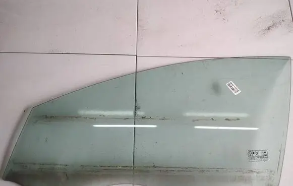 Ford Mondeo MK IV Front door window glass four-door AS2