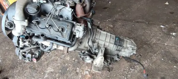 Volkswagen PASSAT B5.5 Engine AKN 059100103RX