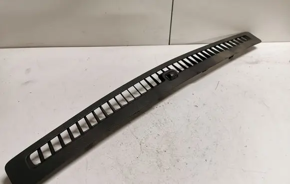 Ford Mustang V Panel trim GR33630466B62A
