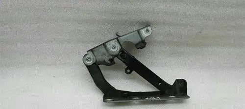 Mercedes-Benz CLS C219 Engine bonnet/hood hinges A2118800228