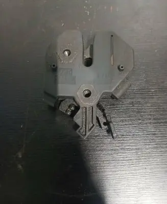 Volvo XC90 Engine bonnet/hood lock/catch 9483765 9483764