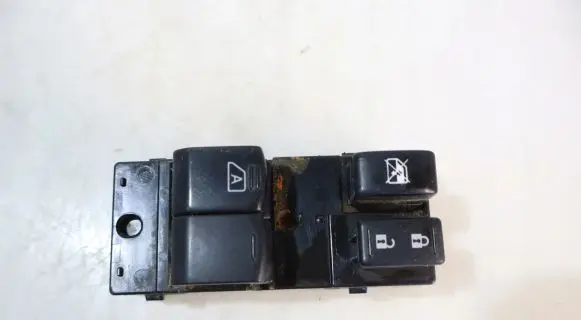Nissan Micra Electric window control switch