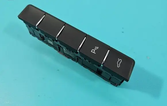 Skoda Superb B8 (3V) Seat control switch 3V1927132Q IMPRK1550941