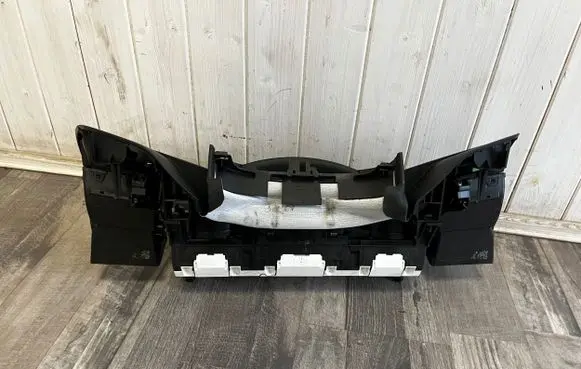 Citroen C5 Speedometer (instrument cluster) 9666330480