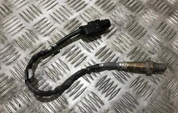 BMW 5 E60 E61 Lambda probe sensor 779159202 7791592-02