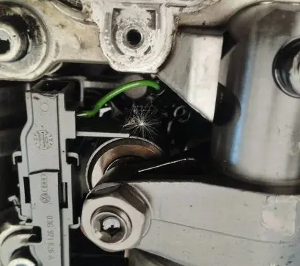 Dodge Caliber Fuel injector