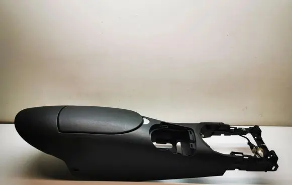 Nissan 370Z Center console 969111EA0A 689241EL0A P13140B19000
