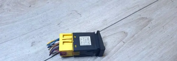 Audi 100 S4 C4 Fog light switch 4a0941563c