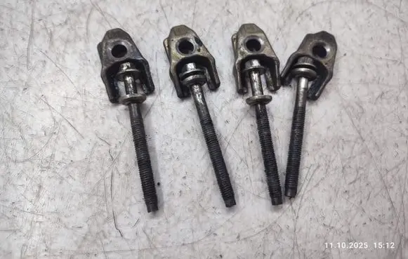 Fuel Injector clamp holder