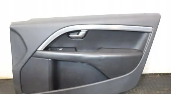 Volvo V70 Front door card panel trim
