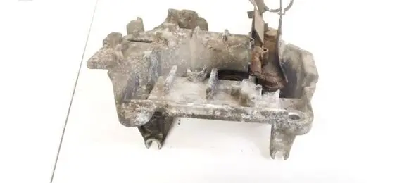 Nissan Micra Engine mount bracket 8200042455G 11220AX600