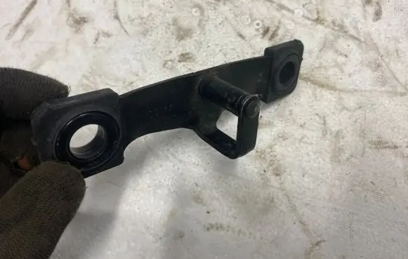 Volkswagen Golf VII Loading door lock loop/hook striker 5G0827517D