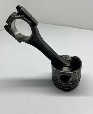 Seat Altea XL Piston with connecting rod 14AC154 R10411135120 135120