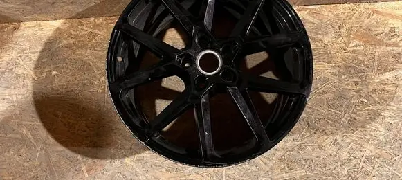 Porsche Panamera (976) R21 alloy rim 976601025N B001707