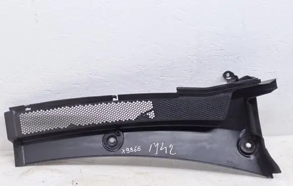 Citroen C5 Wiper trim 98101164