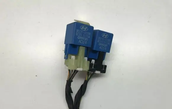 Hyundai Tucson JM Other relay 952302E000
