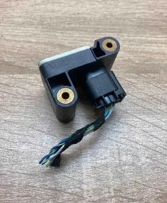 BMW 1 E81 E87 Airbag deployment crash/impact sensor 6911003 0285003900 WITHPLUG