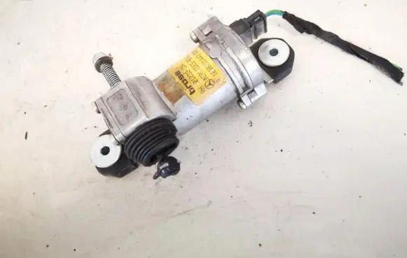 Mercedes-Benz ML W163 Vent window/glass motor 1638201442 101033-104