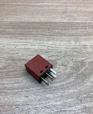 Ford Escort Other relay 96FG14N089AA G1UHQ
