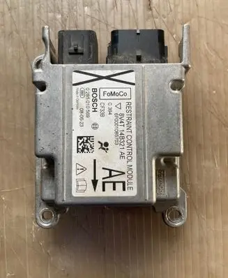 Ford Kuga I Airbag control unit/module 0285010569 8V4T14B321AE 6F0001085703