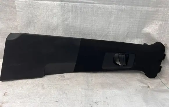 Porsche Cayenne (92A) (B) pillar trim (top) 7P5867239CB