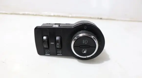 Opel Insignia A Light switch