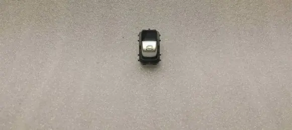 Mercedes-Benz C W205 Electric window control switch A2059051513