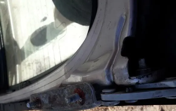 Renault Laguna I Tailgate/trunk/boot hinge