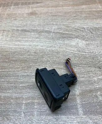 BMW 3 E36 Electric window control switch 1387387 WithPlug
