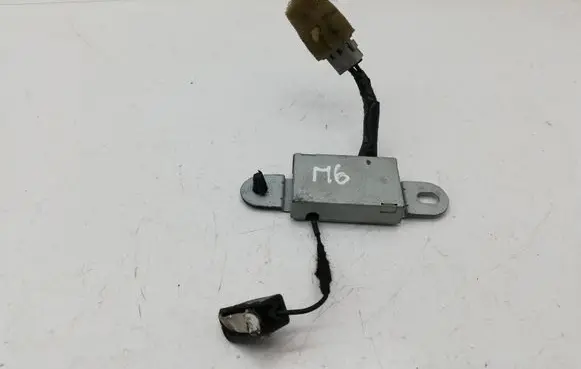 Mazda 6 Aerial antenna amplifier K5006 Gs1m869n0