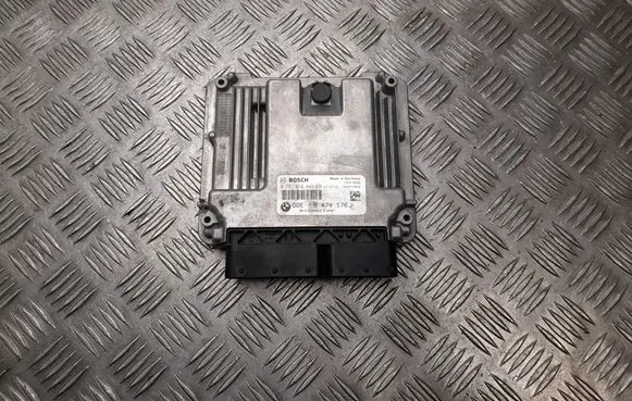 BMW X1 F48 F49 Engine control unit/module 8470176