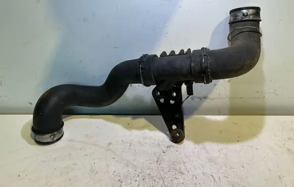 Mercedes-Benz C W203 Intercooler hose/pipe A2035283382 ZGS00114008