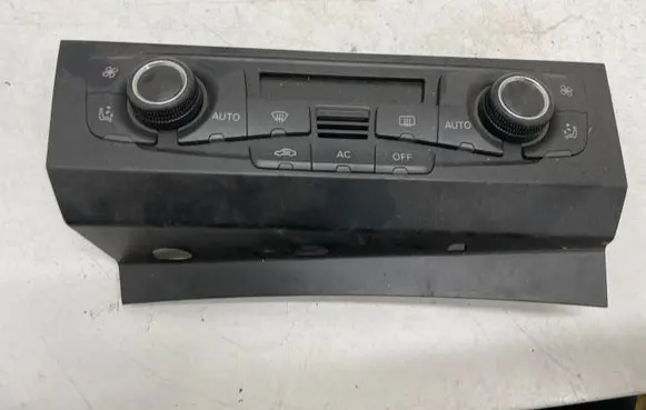 Audi A4 S4 B8 8K Climate control unit 8T2820043S