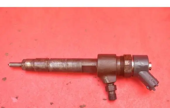 Fiat Croma Fuel injector 0445110276