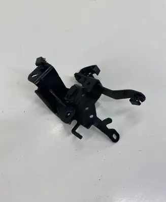 Peugeot 5008 Other engine bay part 9665162580 5110 KA961103T1