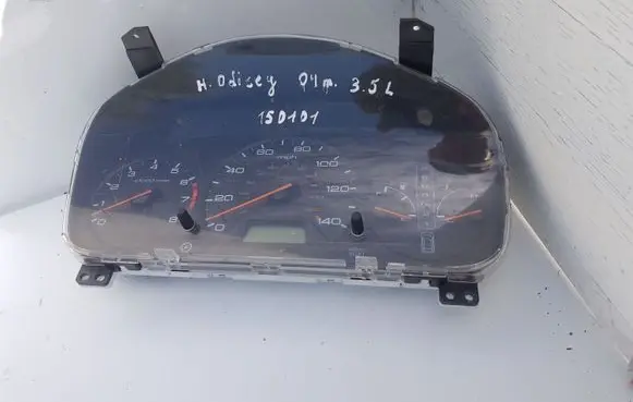 Honda Odyssey Speedometer (instrument cluster)