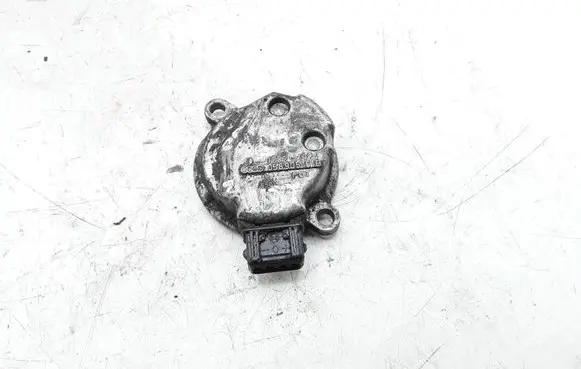 Volkswagen PASSAT B5 Camshaft position sensor 058905161B 0232101024