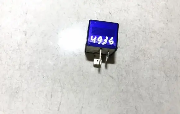 Audi A4 S4 B5 8D Other relay 8a0951253 899587
