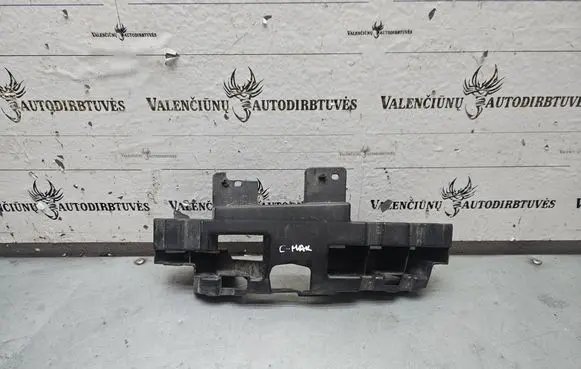 Ford Focus C-MAX Front bumper mounting bracket 3M5117E857 D2A3B