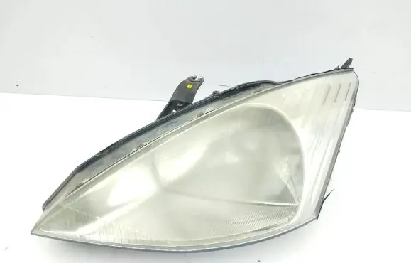 Ford Focus Headlight/headlamp